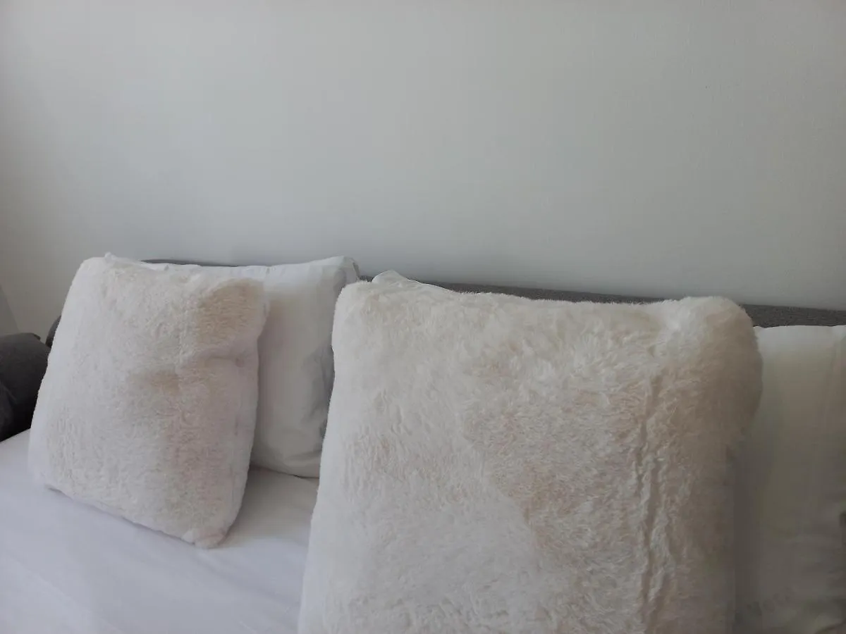 Seville Luxury Apartment Parking Opcional Bormujos 0*,